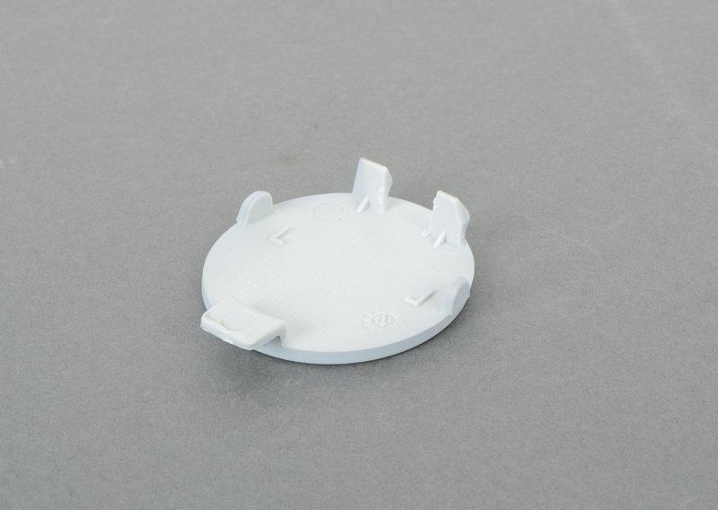 Крышка буксирной проушины Пд загрунтов.  X1 E84