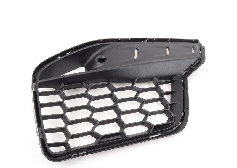 F85/F86 решетка бампера правая