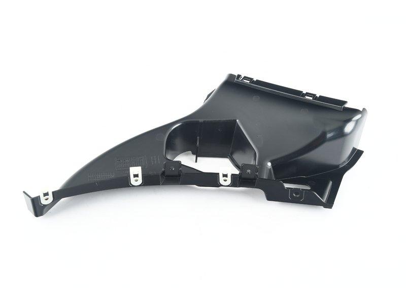 F16 воздуховод бампера левый M