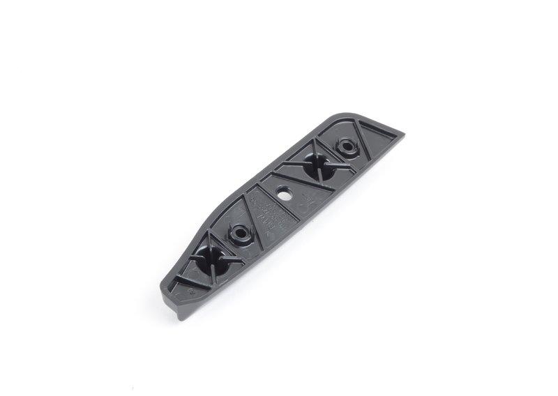 F80 крепление крыла правое