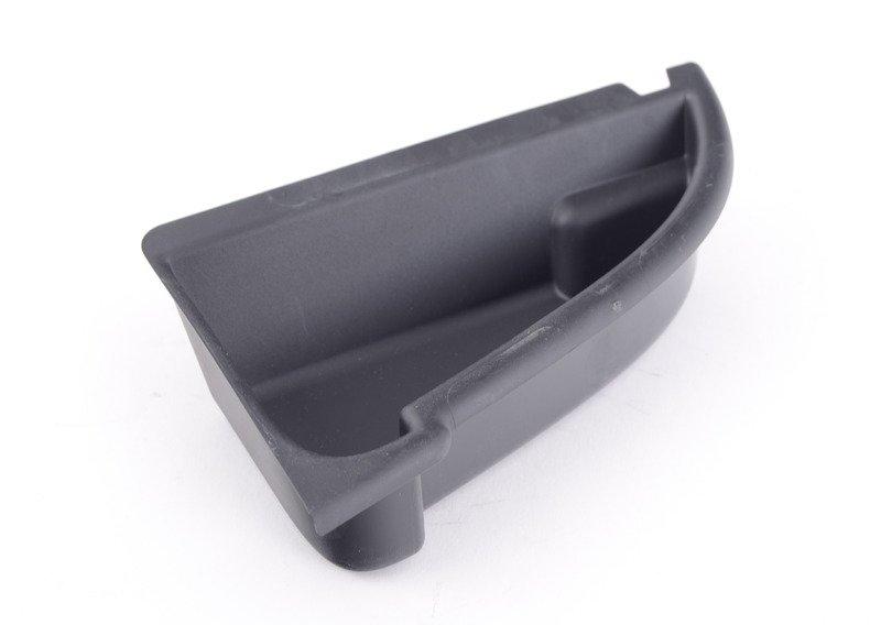 заглушка Л сторона ПF10 рестайл м пакет