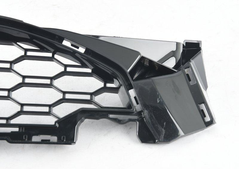 G01/G02 задняя часть решетки правая M-Tech