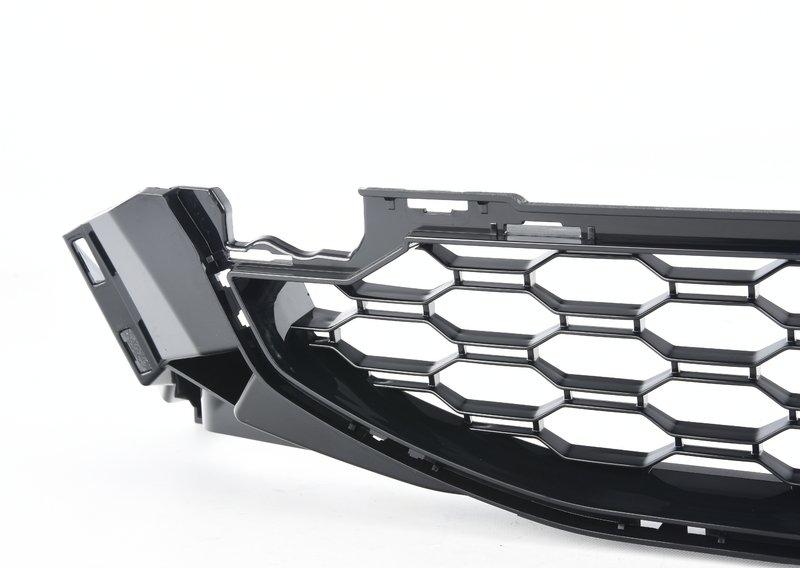 G01 средняя решетка бампера M-Tech ACC