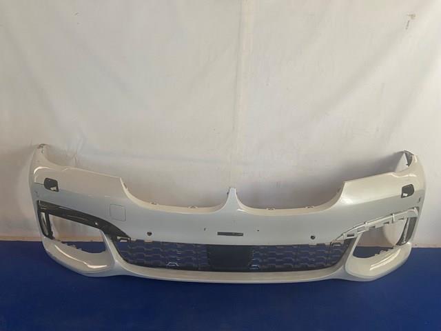 G11 передний бампер M-tech PDC/SRA/PMA