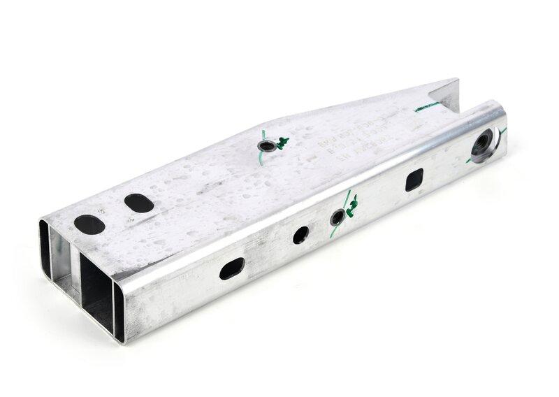 G87/G80/G82 Деформируемый при столкновении блок (лонжерона) П