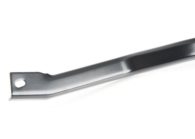 Поперечина переднего бампера