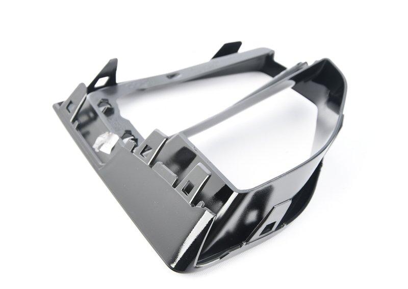 G05 накладка впускного сопла правая M-tech