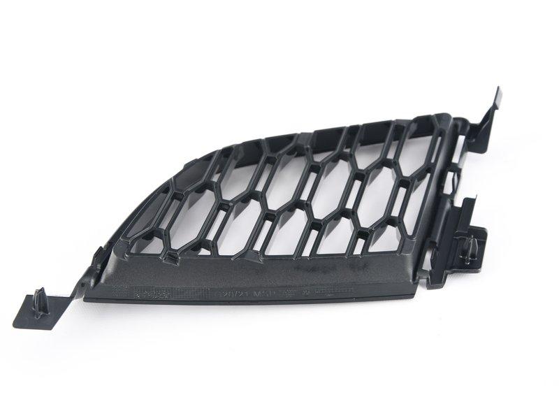 Решетка посередине слева