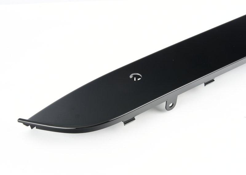 Накладка переднего бампера F95