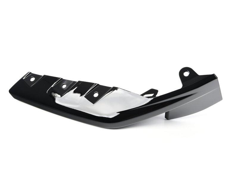 G80/G82 правая нижняя накладка бампера