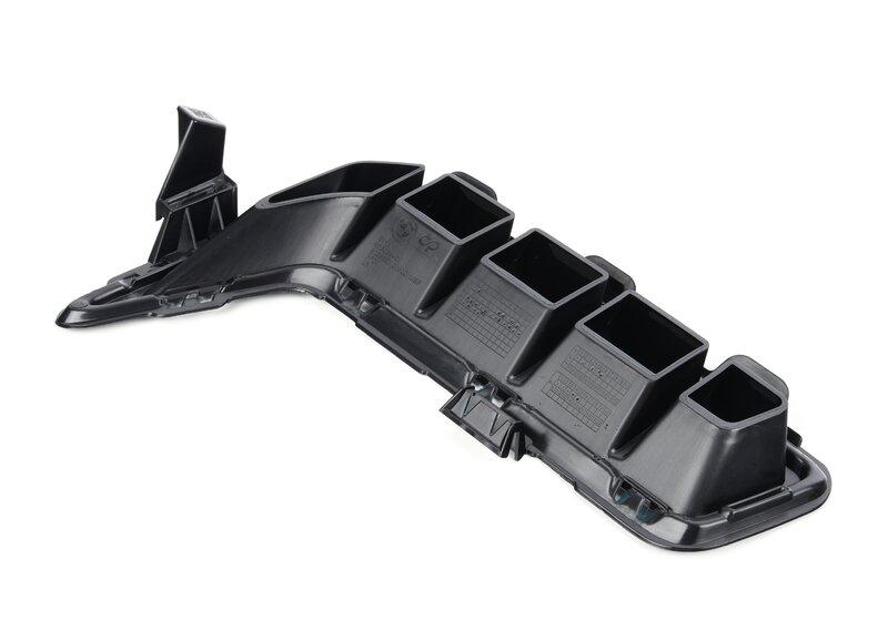 G05N решетка бампера угловая левая M