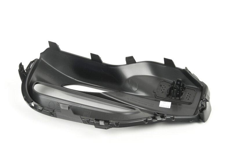 G05 накладка ПТФ правая M-tech