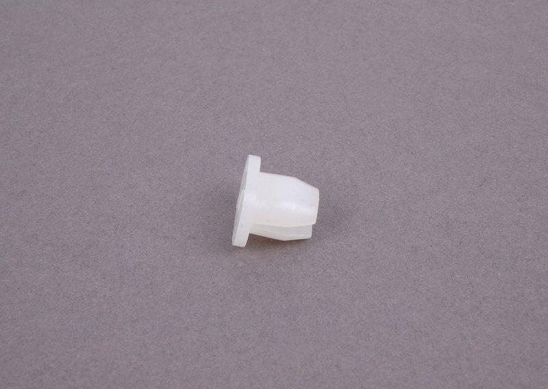 Распорная гайка