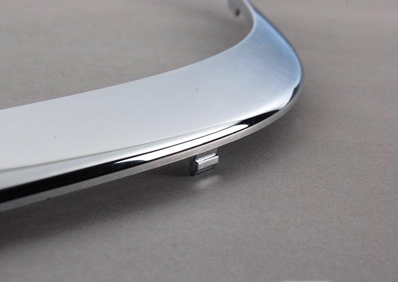 Накладка левая