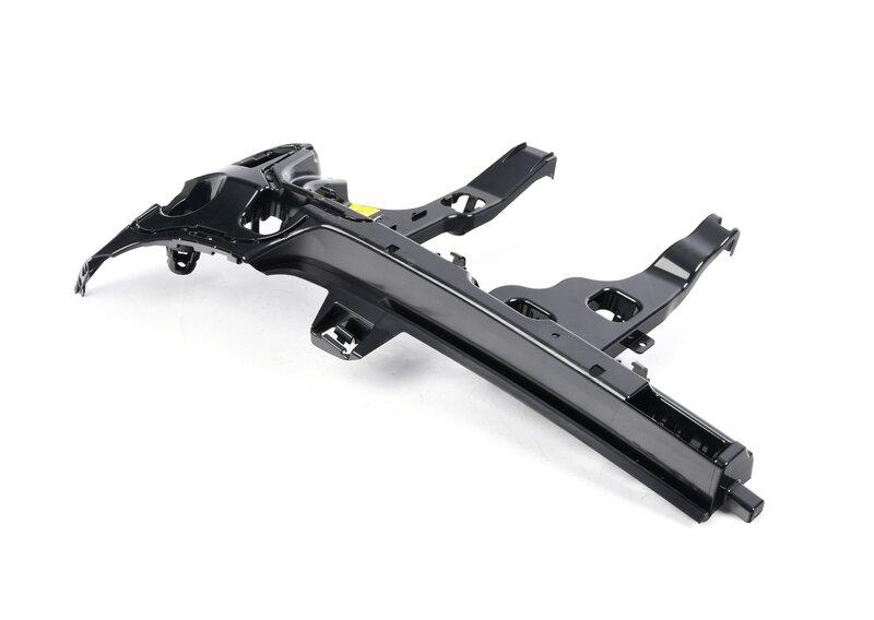 Боковая направляющая бампера П