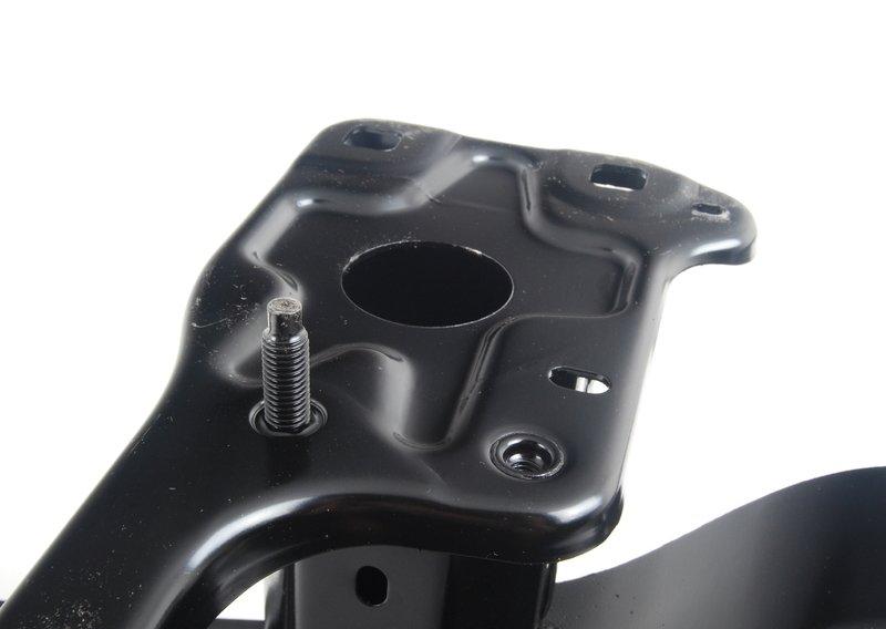 Кронштейн бампера Пд