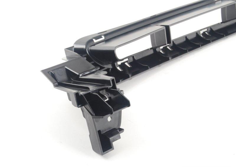 Элемент усиления бампера