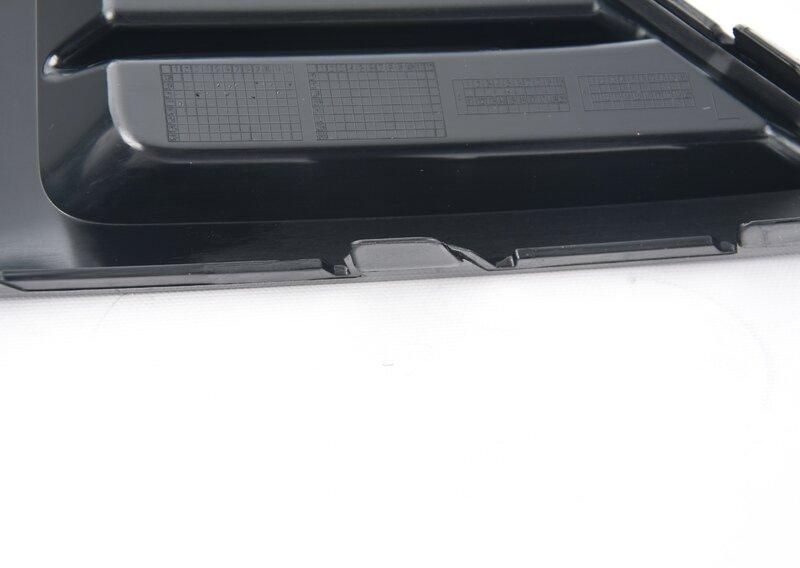 Накладка противотуманной фары Л