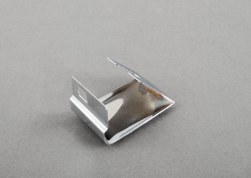 Накладка правая