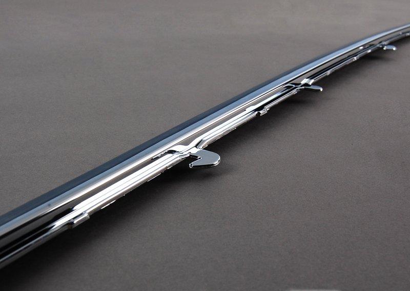 Накладка правая