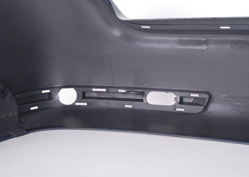 Облицовка заднего бампера,загрунтован.