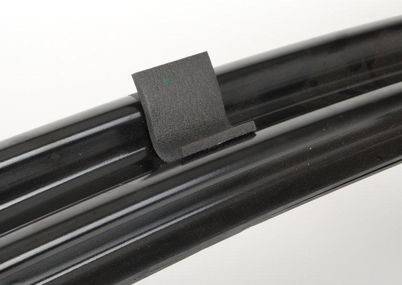 Кронштейн бампера Зд