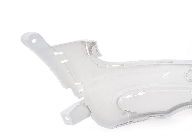 Облицовка заднего бампера,загрунтован.