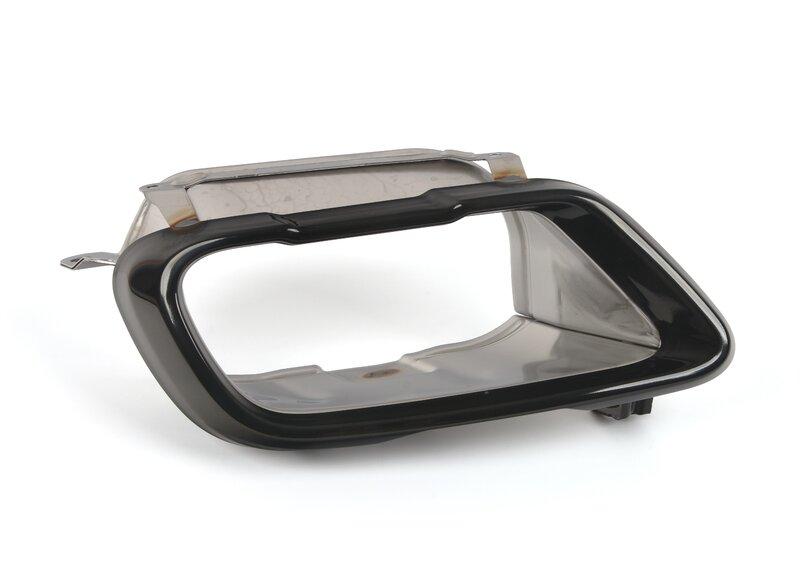 G05/G06 насадка выхлопной трубы черная правая