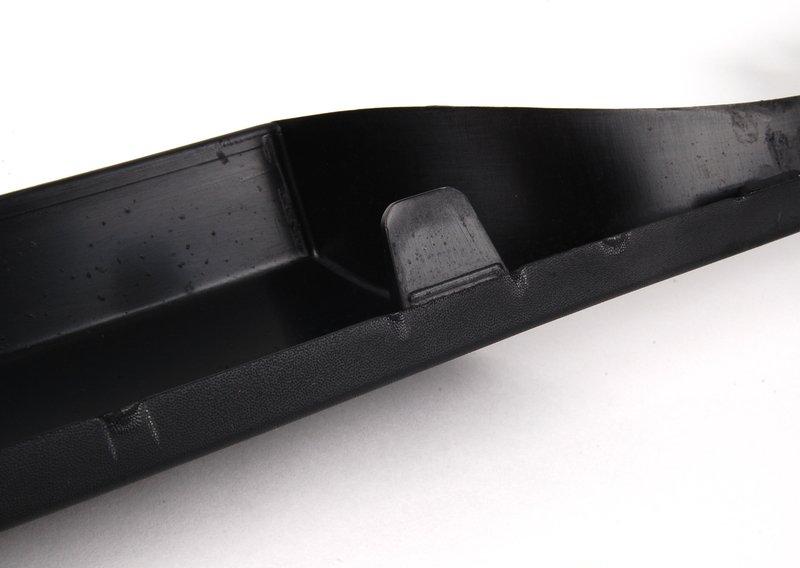 Спойлер середина