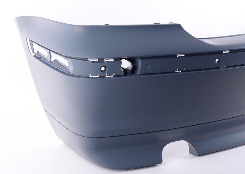 Облицовка заднего бампера,загрунтован.