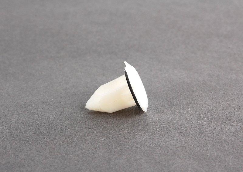 Распорная гайка