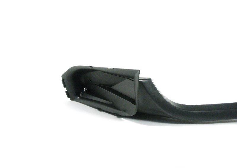 Наконечник облиц.зад.бампера, загрунтов.