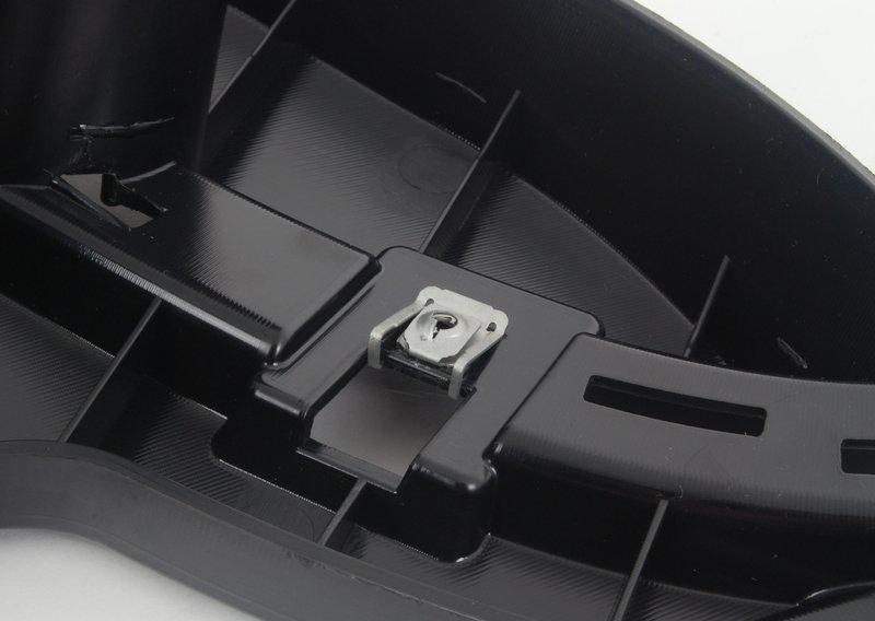 Крепление бампера Л Зд