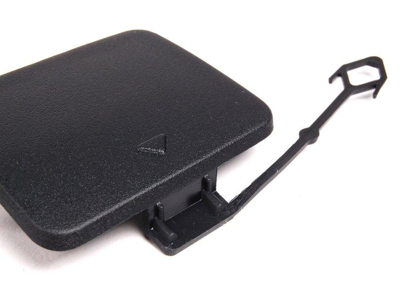 Крышка буксирной проушины Л  E70