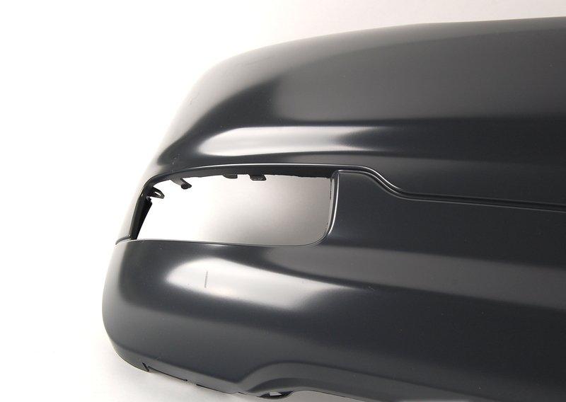 Облицовка заднего бампера,загрунтован.