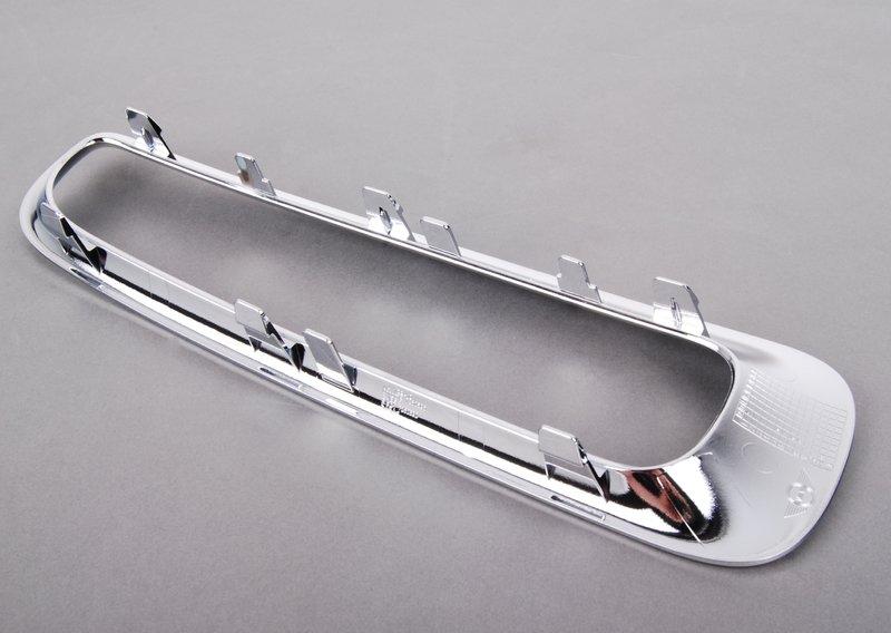 Рамка заднего противотуманного фонаря П