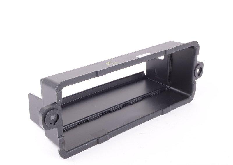 Накладка заднего вентиляционного канала