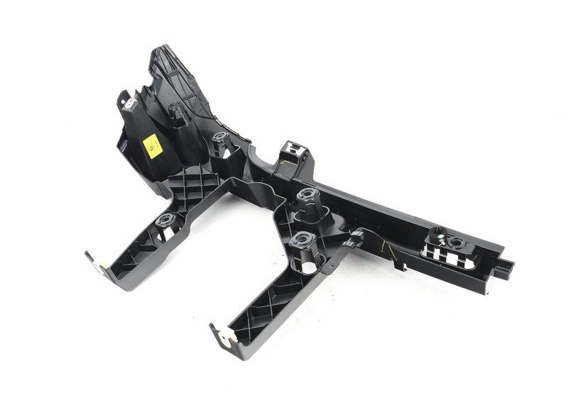 Боковая направляющая бампера П