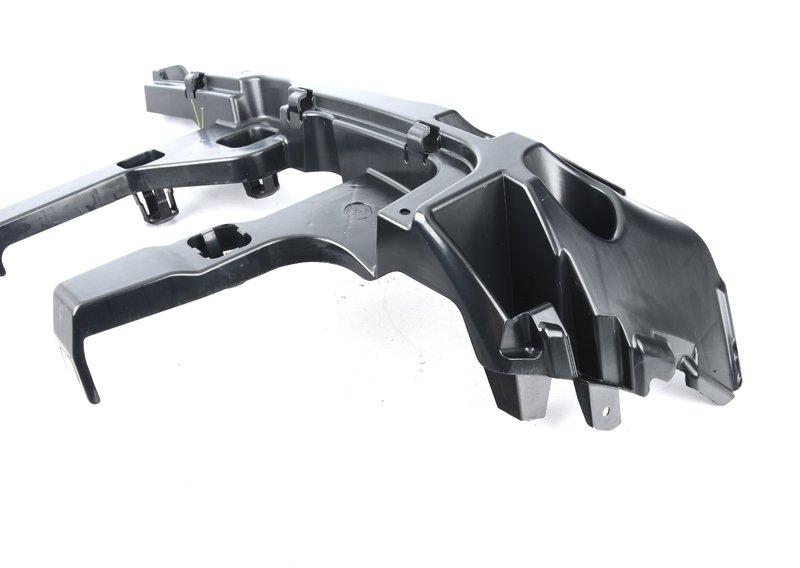 Боковая направляющая бампера П