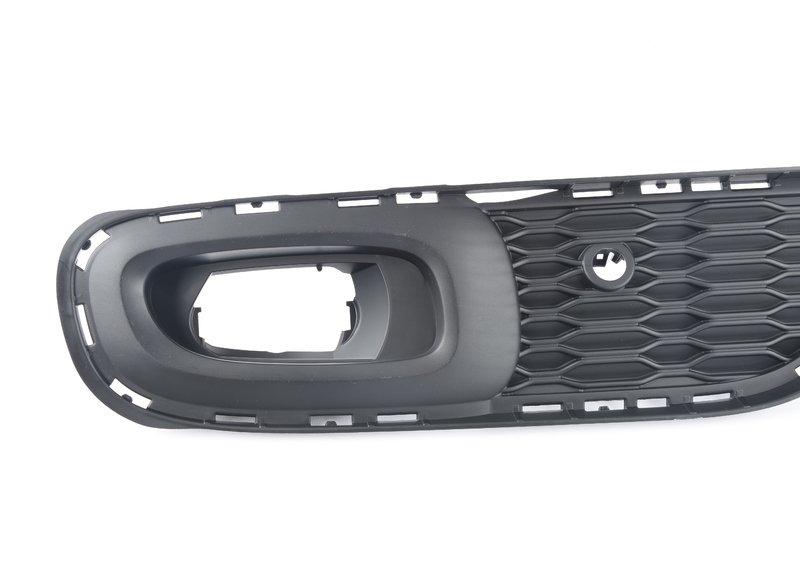 Решетка бампера Зд