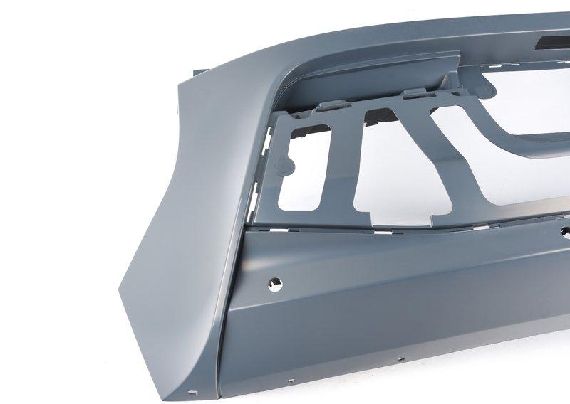 Облицовка заднего бампера,загрунтован.