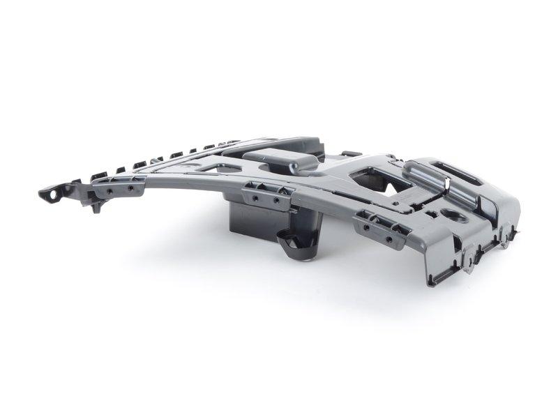 Боковая направляющая бампера Л