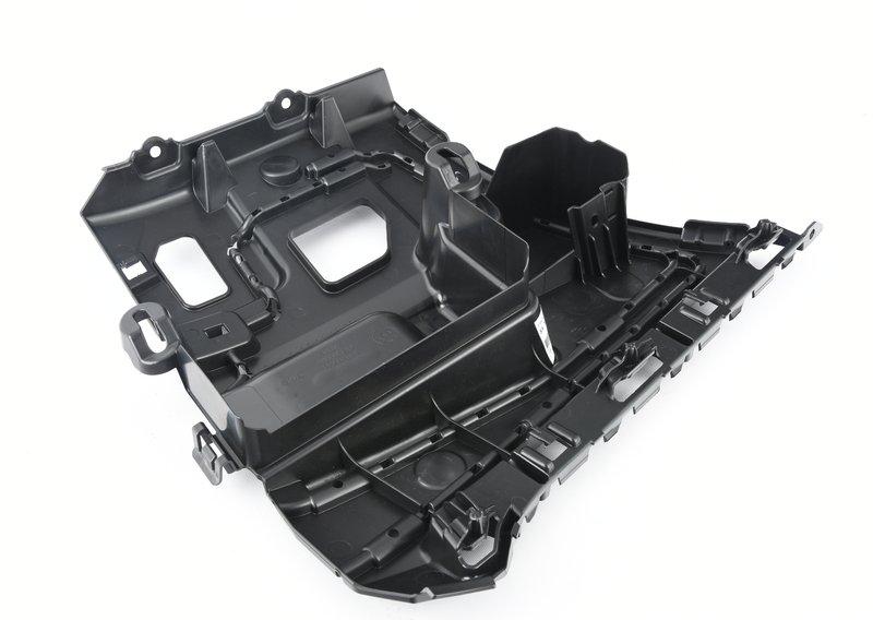 Боковая направляющая бампера П