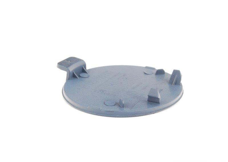 Крышка буксирной проушины загрунтов.