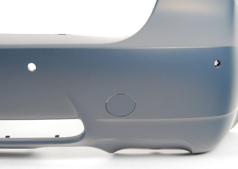 Облицовка заднего бампера,загрунтован.