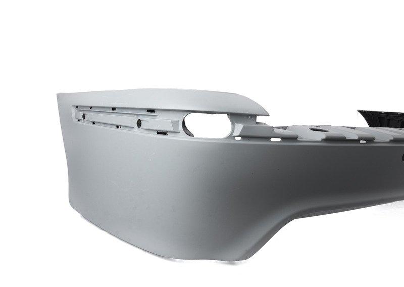 Облицовка заднего бампера,загрунтован.