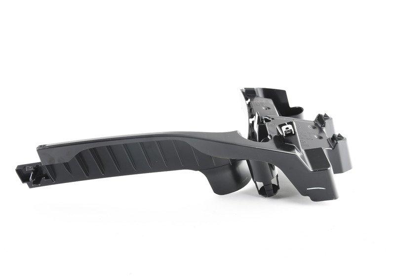 Крепление бампера выступ П Зд