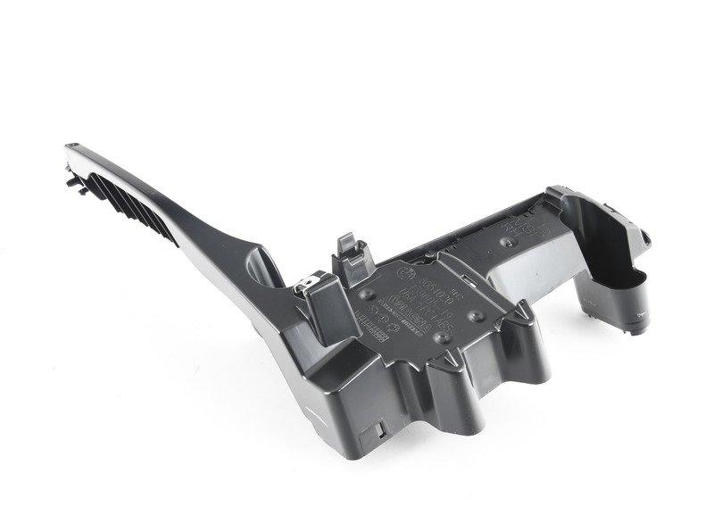 Крепление бампера выступ П Зд