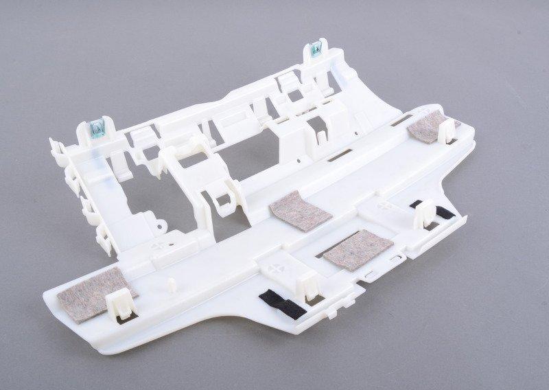 Элемент усиления заднего бампера Нж