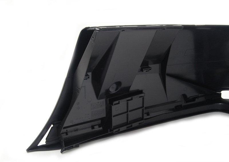 Облицовка заднего бампера,загрунтован.